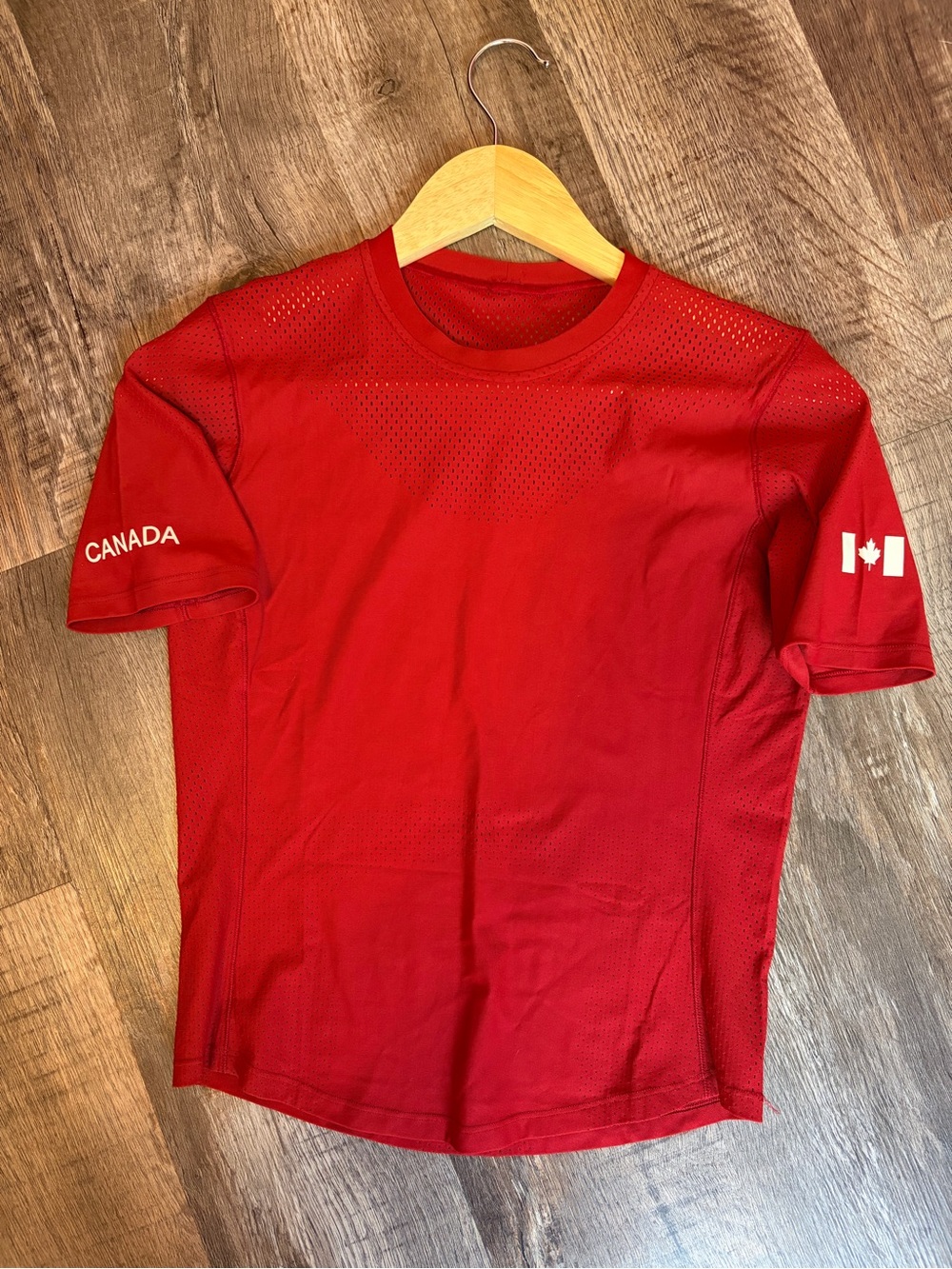 Lululemon Team Canada Women's SenseKnit Short-Sleeve Shirt